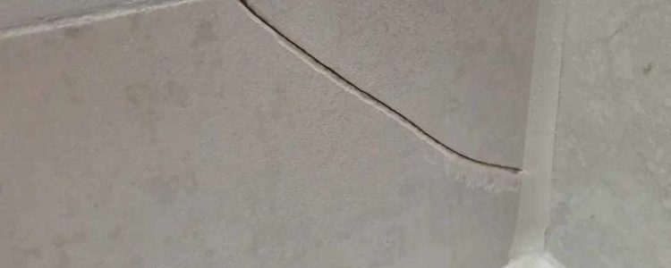 TILE REPAIR CRACKED TILE