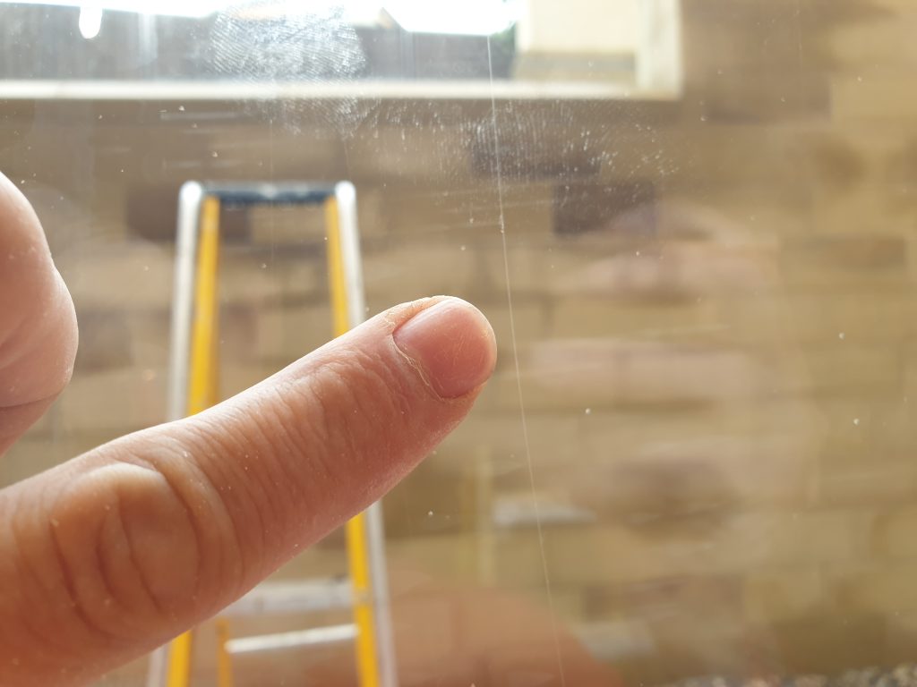 GLASS SCRATCH REPAIR AND POLISHING