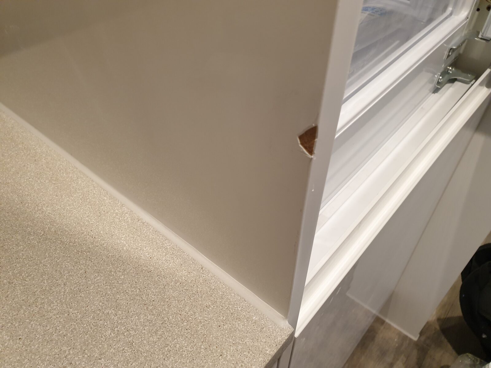 KITCHEN END PANELCHIP SCRATCH REPAIR FALLOWFIELD