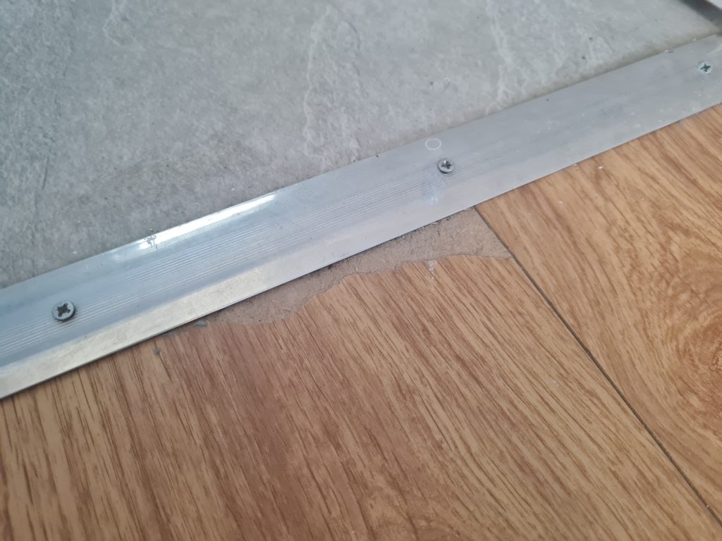 LAMINATE-FLOOR-CHIP-REPAIR-AFTER