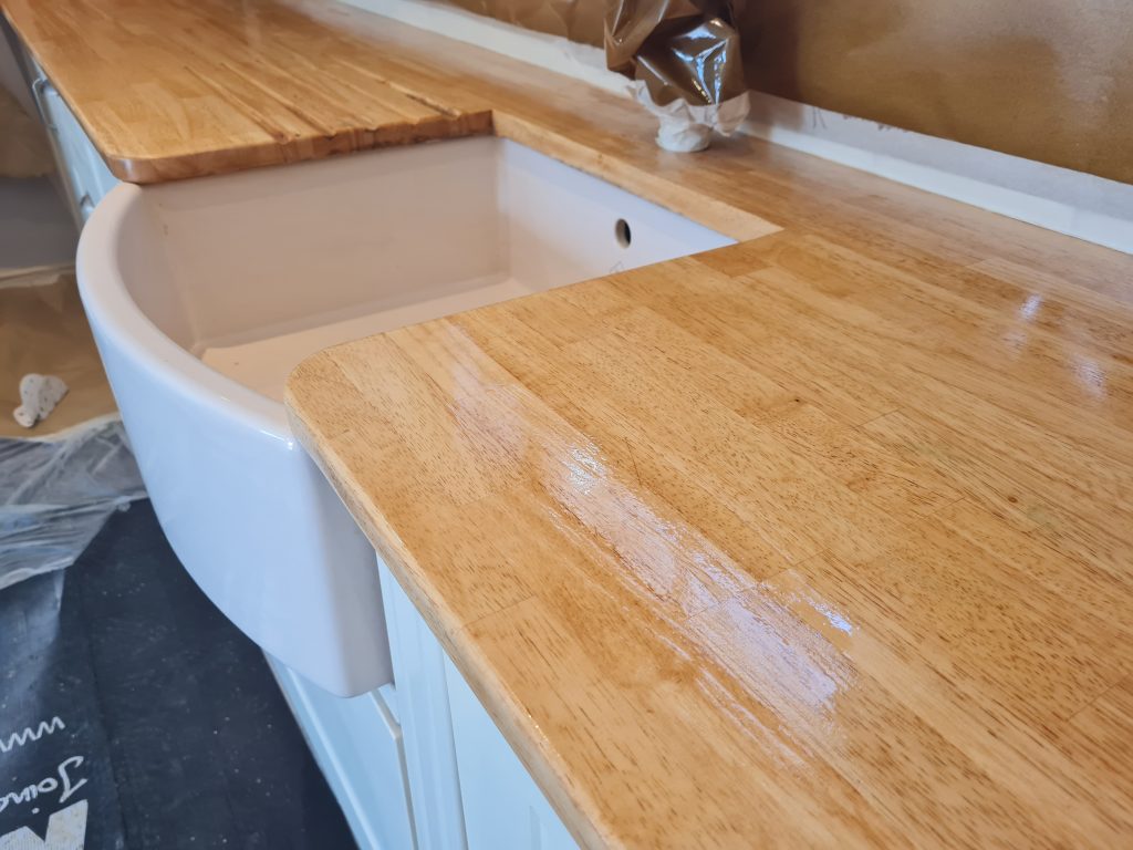 OAK WORKTOP OILING MANCHESTER
