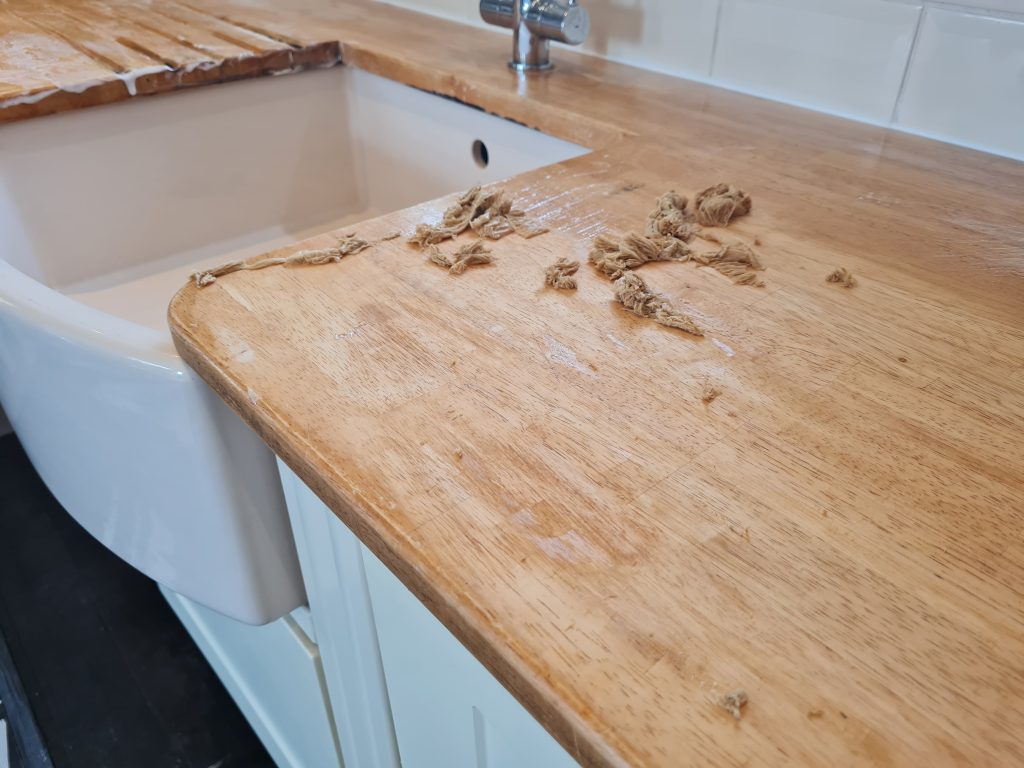OAK WORKTOP REFURBISHMENT