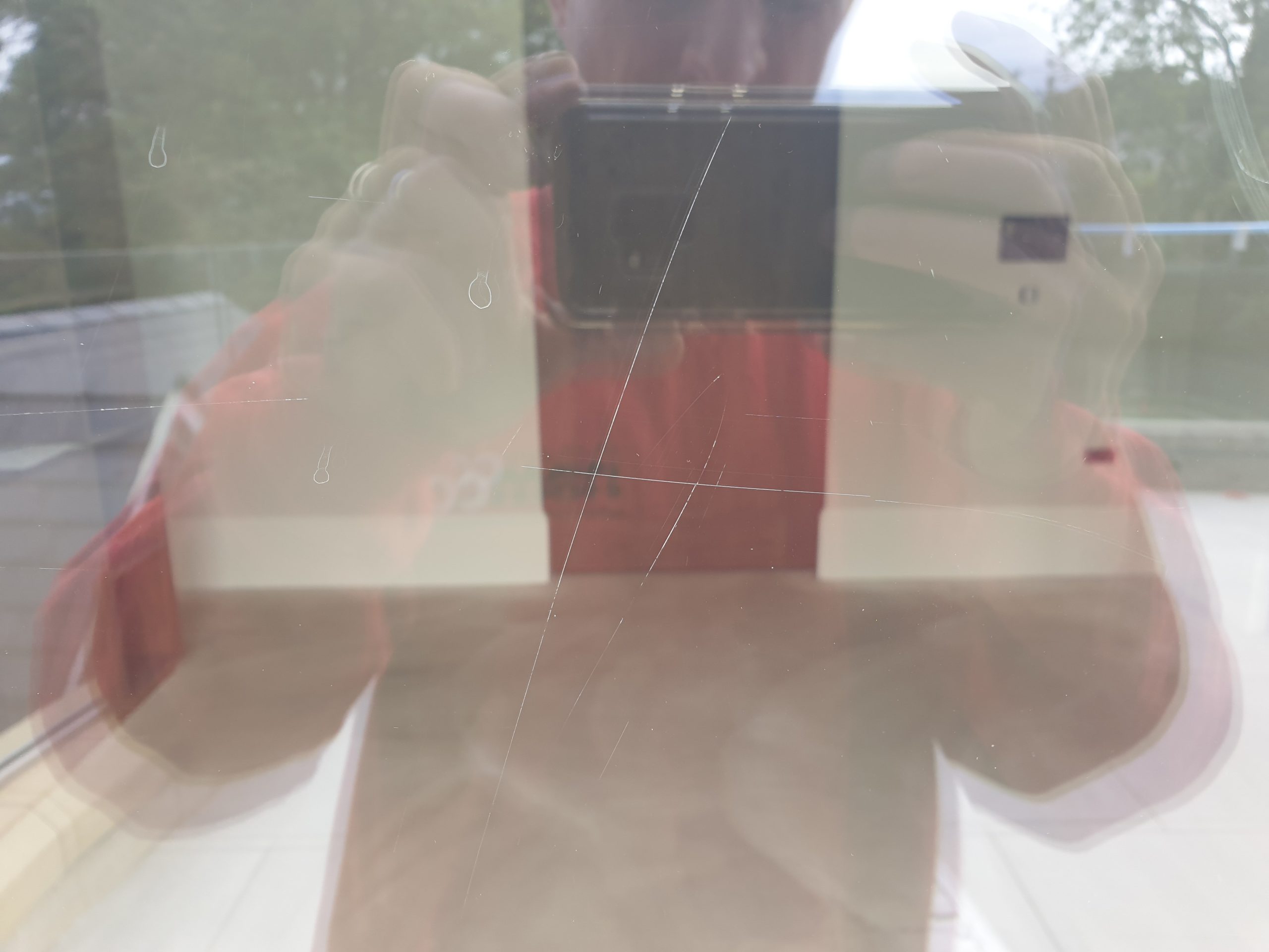 SCRATCHED GLASS REPAIR