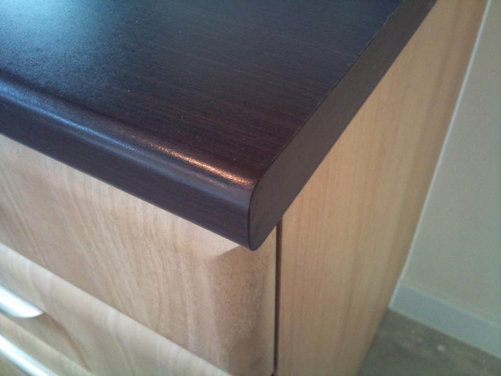 WORKTOP CORNER CHIPPED OFF AFTER