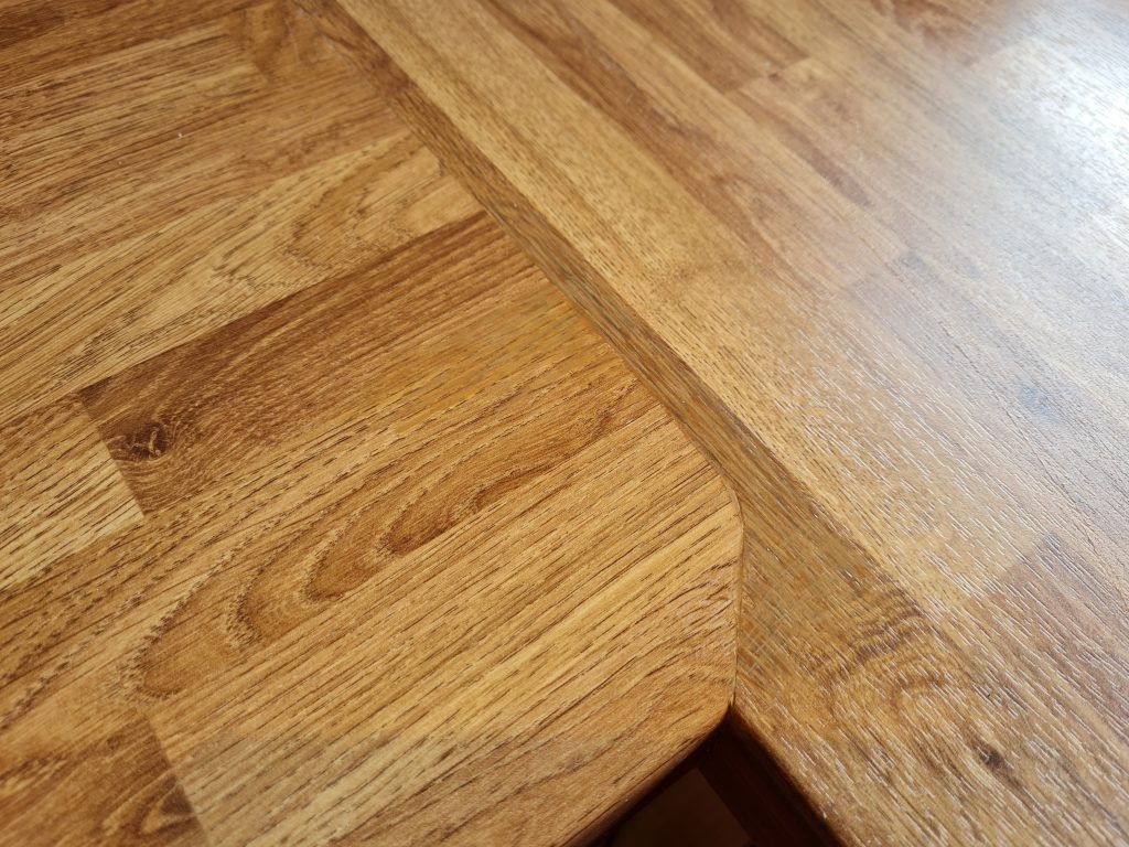 WORKTOP JOINT WATER DAMAGE SWOLLEN REPAIR AFTER